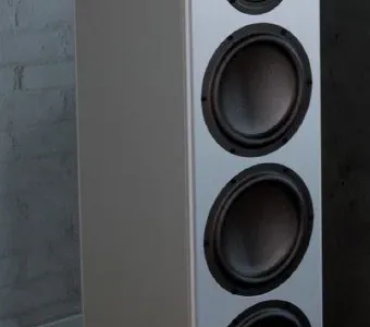 Magico A5 3-vägs golvhögtalare